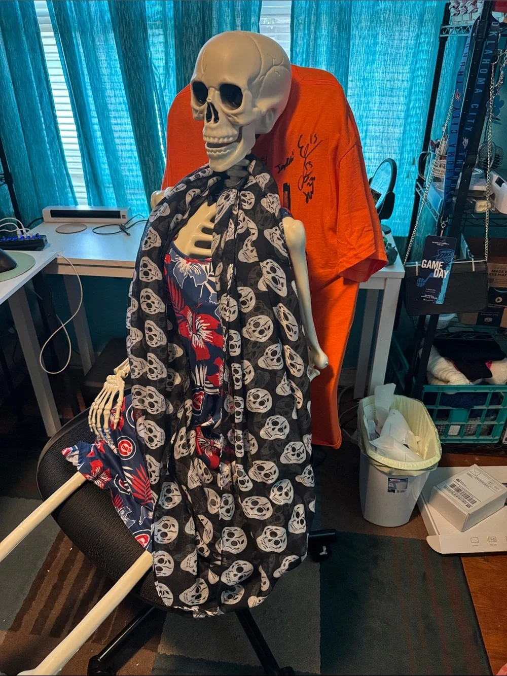 Black Skull Print Infinity Scarf - Unbranded